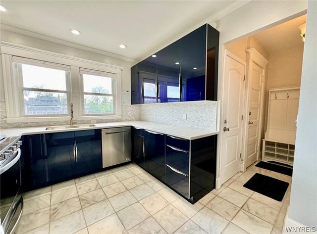 602 Bird Avenue Upper, Buffalo, NY 14222