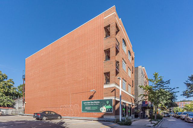 1154 W Diversey Parkway 2W, Chicago, IL 60614