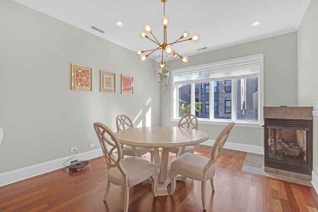 1154 W Diversey Parkway 2W, Chicago, IL 60614