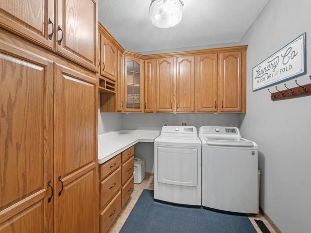 7325 Jordon Avenue S, Cottage Grove, MN 55016