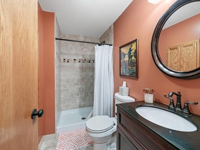 7325 Jordon Avenue S, Cottage Grove, MN 55016