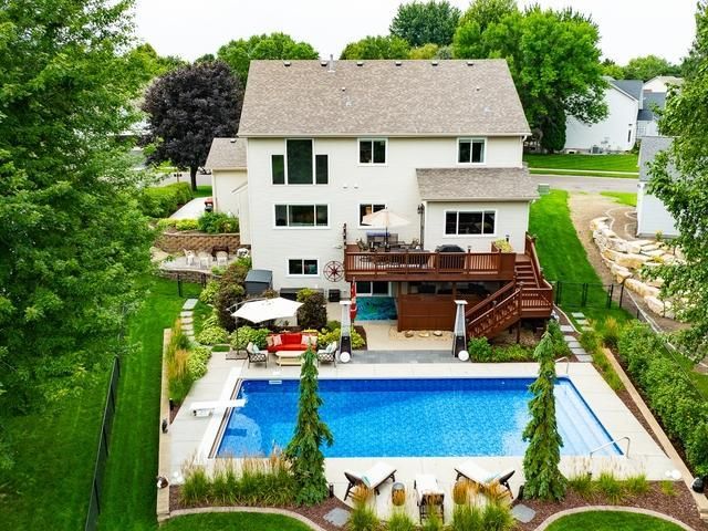 7325 Jordon Avenue S, Cottage Grove, MN 55016