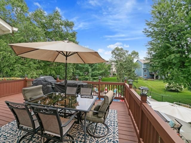 7325 Jordon Avenue S, Cottage Grove, MN 55016