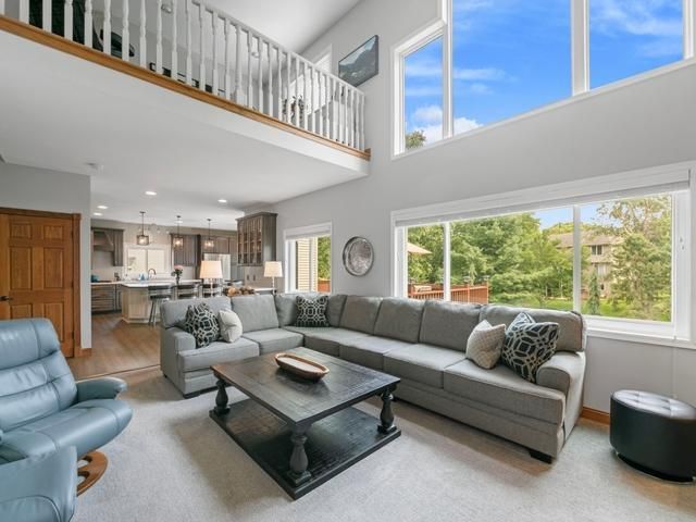 7325 Jordon Avenue S, Cottage Grove, MN 55016