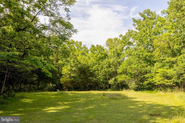 89 BASKET DR, Martinsburg, WV 25403