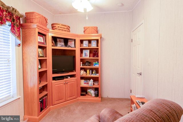 89 BASKET DR, Martinsburg, WV 25403