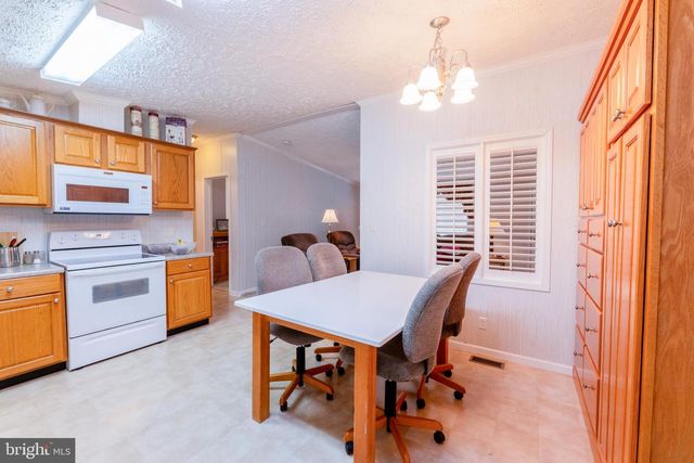 89 BASKET DR, Martinsburg, WV 25403