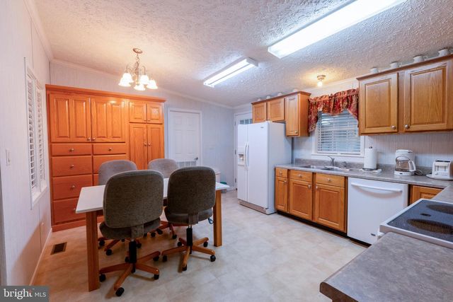 89 BASKET DR, Martinsburg, WV 25403