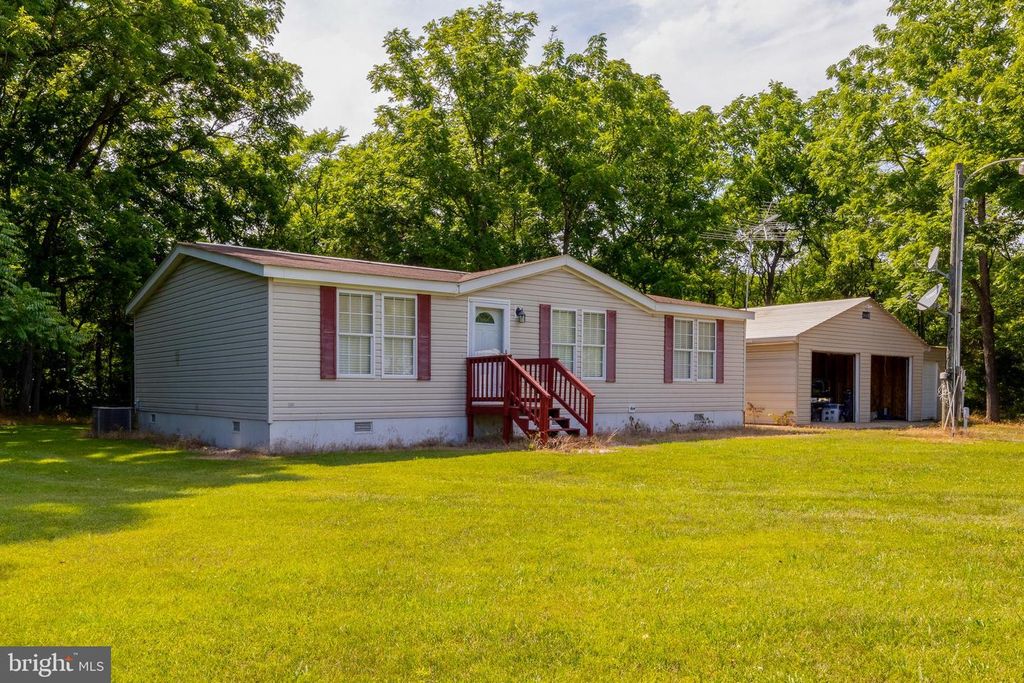 89 BASKET DR, Martinsburg, WV 25403
