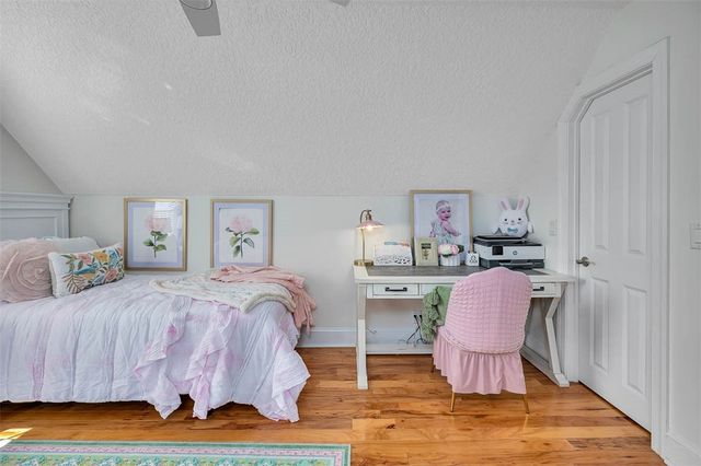 242 McIntosh Ave, St Simons Island, GA 31522