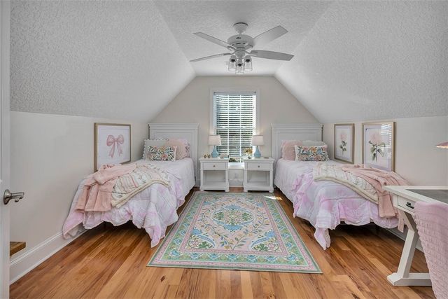 242 McIntosh Ave, St Simons Island, GA 31522