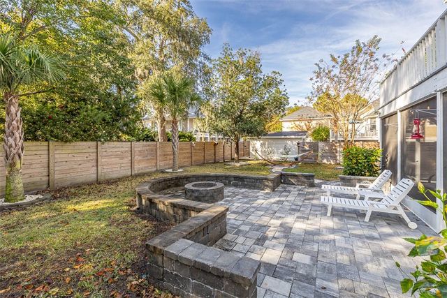 242 McIntosh Ave, St Simons Island, GA 31522