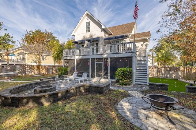 242 McIntosh Ave, St Simons Island, GA 31522