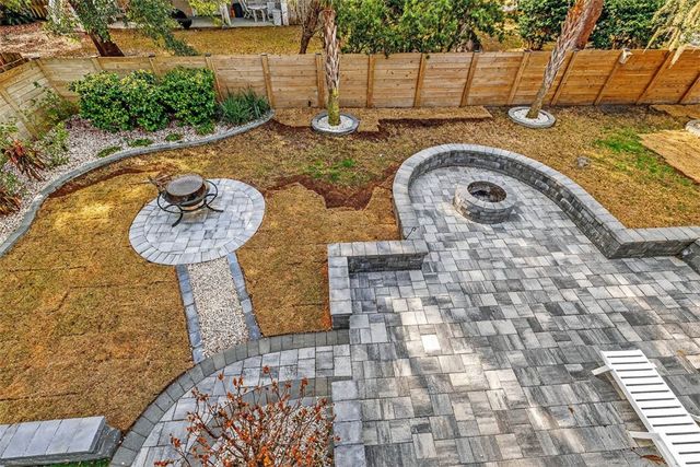 242 McIntosh Ave, St Simons Island, GA 31522