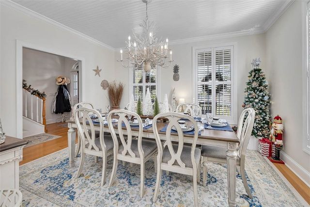 242 McIntosh Ave, St Simons Island, GA 31522