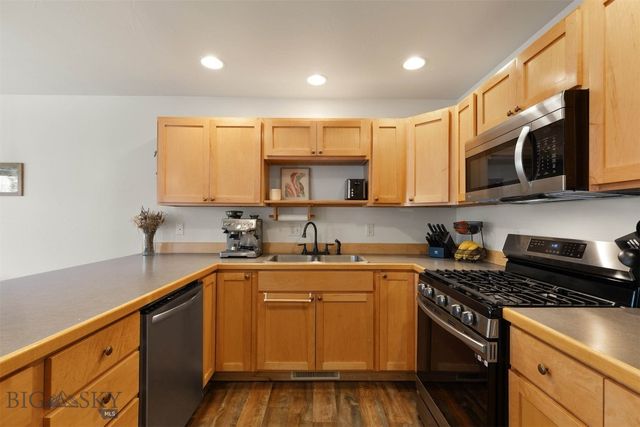 760 Rogers Way B, Bozeman, MT 59718