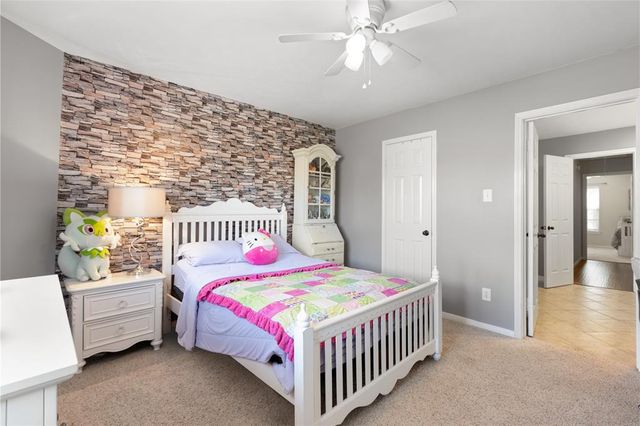 47 Sterling Street, Sugar Land, TX 77479