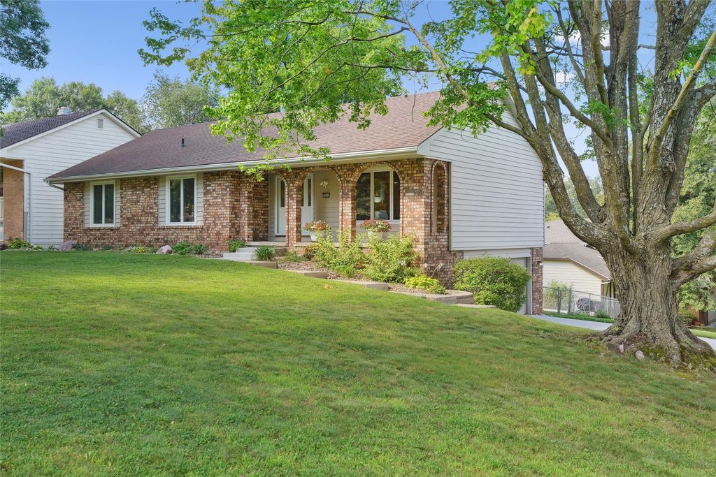 3500 SW 28th Street, Des Moines, IA 50321