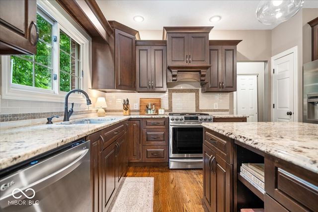 811 Pebble Brook Place, Noblesville, IN 46062