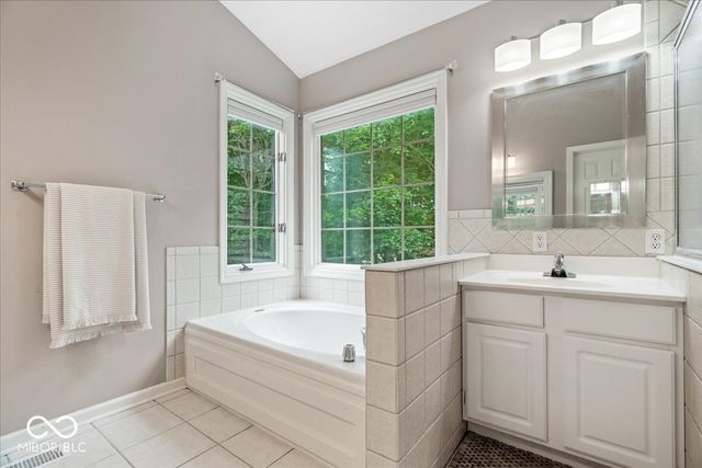 811 Pebble Brook Place, Noblesville, IN 46062