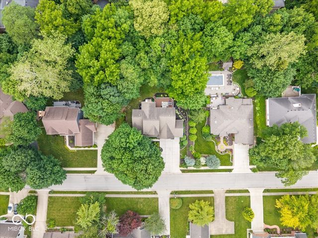 811 Pebble Brook Place, Noblesville, IN 46062