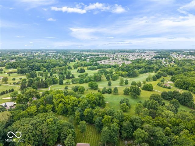 811 Pebble Brook Place, Noblesville, IN 46062