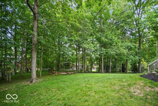 811 Pebble Brook Place, Noblesville, IN 46062