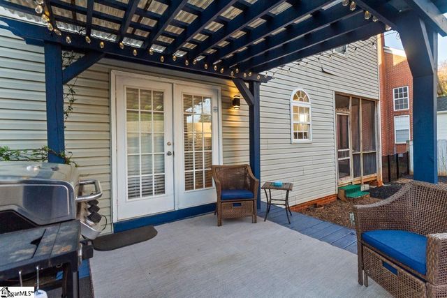 12 Bentley Way, Greer, SC 29650