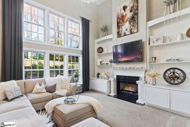 12 Bentley Way, Greer, SC 29650