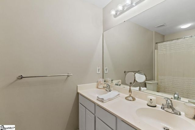 12 Bentley Way, Greer, SC 29650