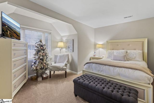 12 Bentley Way, Greer, SC 29650