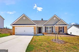 1302 River Mist Circle, Jefferson, GA 30549