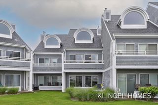 110 Millpoint Drive 10, Spring Lake Vllg, MI 49456