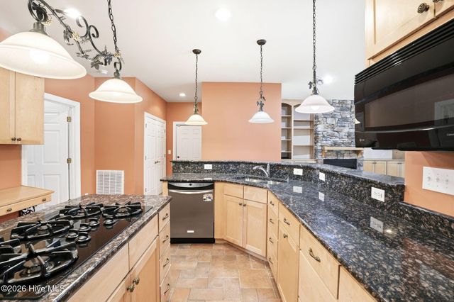 482 Riverwood Drive SE, Bolivia, NC 28422