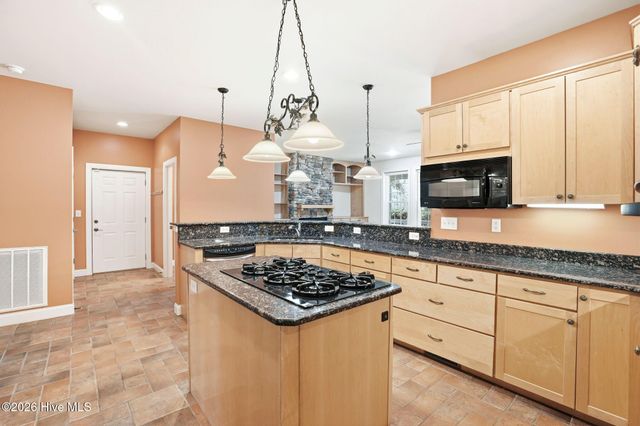 482 Riverwood Drive SE, Bolivia, NC 28422