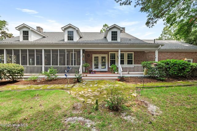 482 Riverwood Drive SE, Bolivia, NC 28422