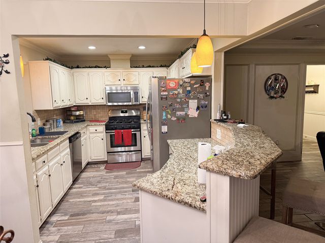 913 Francis Street, Lancaster, TX 75146