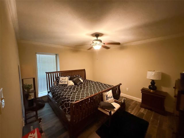 913 Francis Street, Lancaster, TX 75146