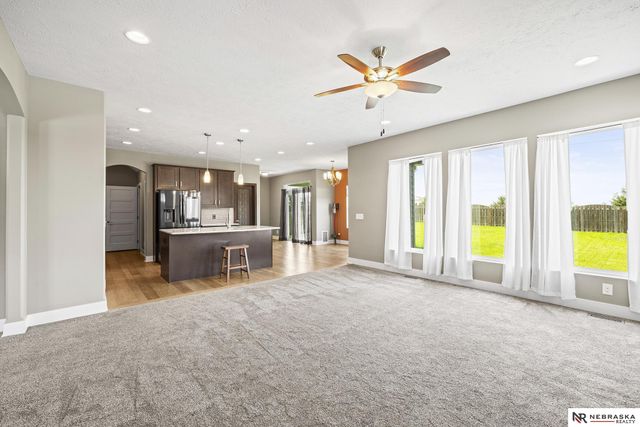 8008 N 167th Avenue, Bennington, NE 68007