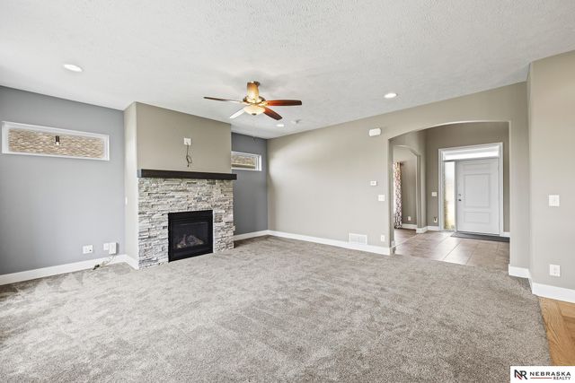 8008 N 167th Avenue, Bennington, NE 68007