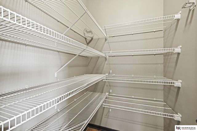 8008 N 167th Avenue, Bennington, NE 68007