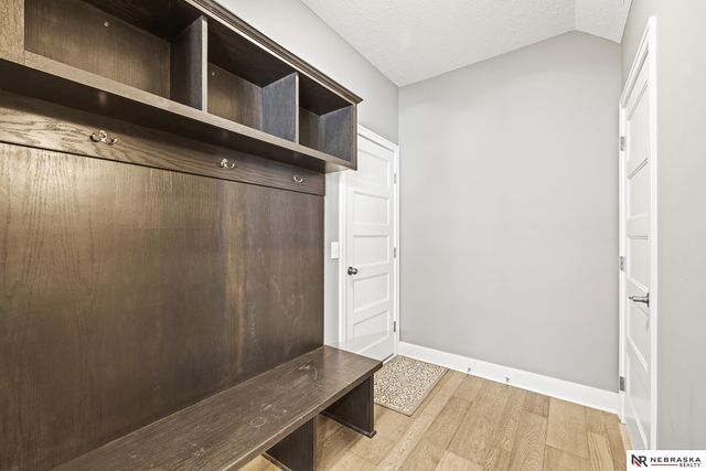 8008 N 167th Avenue, Bennington, NE 68007