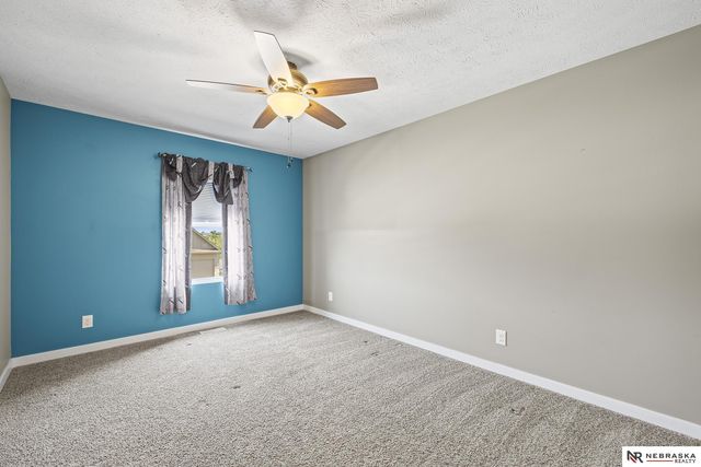 8008 N 167th Avenue, Bennington, NE 68007