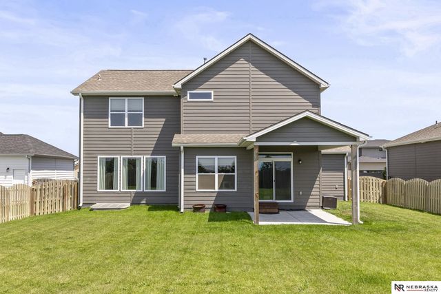 8008 N 167th Avenue, Bennington, NE 68007
