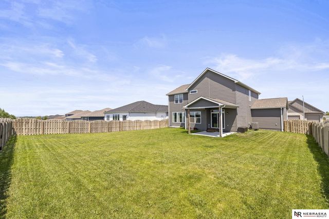8008 N 167th Avenue, Bennington, NE 68007