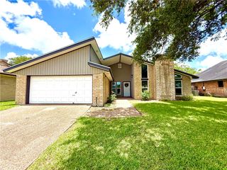 4126 Crenshaw Dr, Corpus Christi, TX 78413