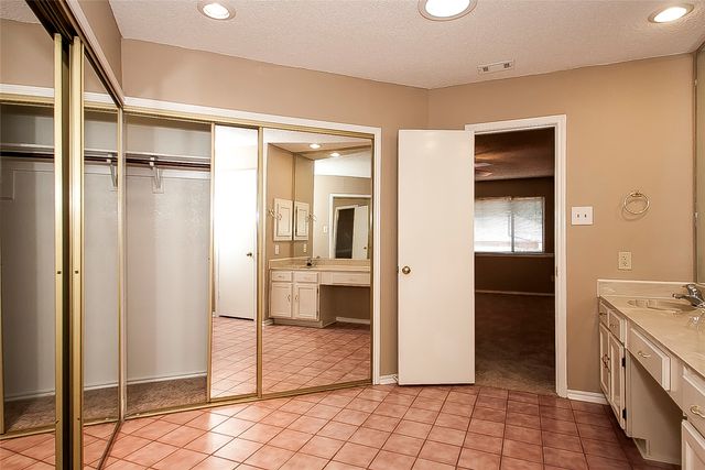 1004 Ledgemont Drive, Plano, TX 75025