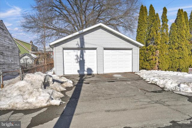 418 NORTH ST, Millersburg, PA 17061