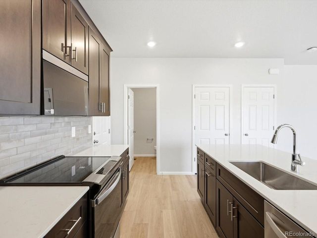 2189 E 164th Ave, Thornton, CO 80602