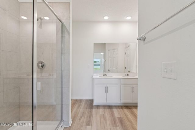 1109 HAMMOCK DUNES Drive, Jacksonville, FL 32221